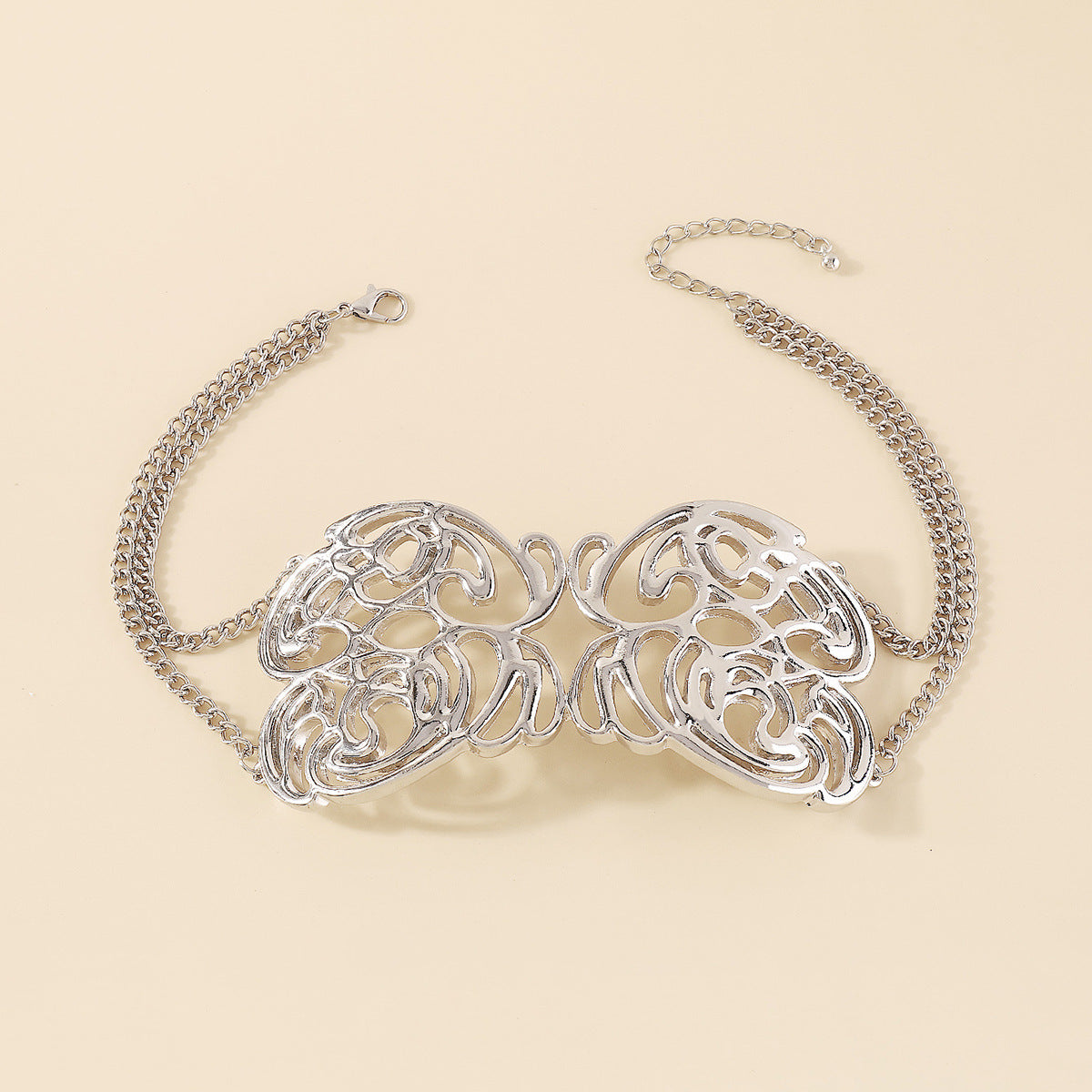 Butterfly Pendant Necklace – Trendy Hip-Hop Statement Jewelry for Women