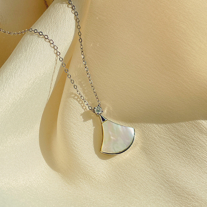 Cat’s Eye Stone Fan Pendant Necklace – Titanium Steel Clavicle Chain for Women