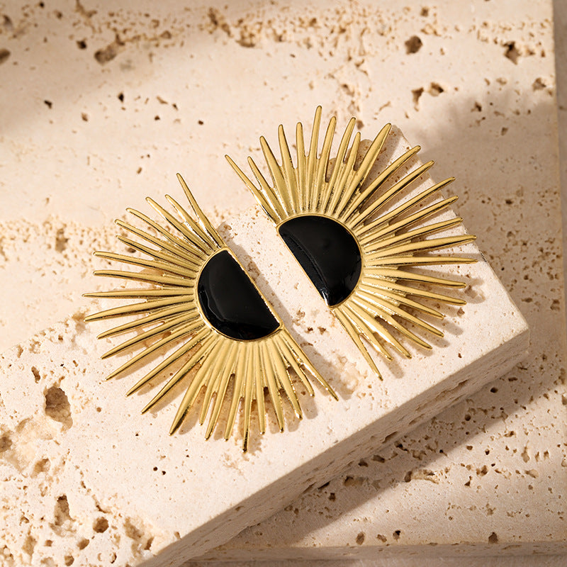 Gold Sunflower Earrings – Titanium Steel Geometric Statement Jewelry for Women