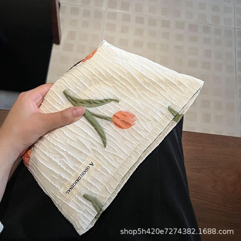 Fresh Tulip Canvas Makeup Bag – Large-Capacity Travel Cosmetic Pouch