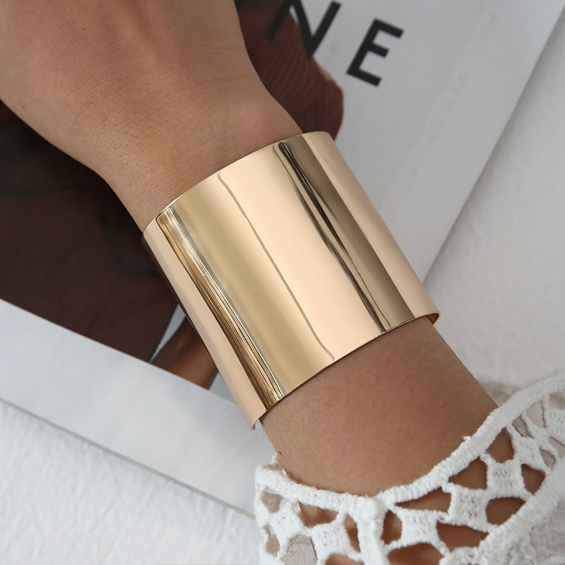 Glossy Wide Cuff Bracelet – Bold Minimalist Statement Jewelry for Women