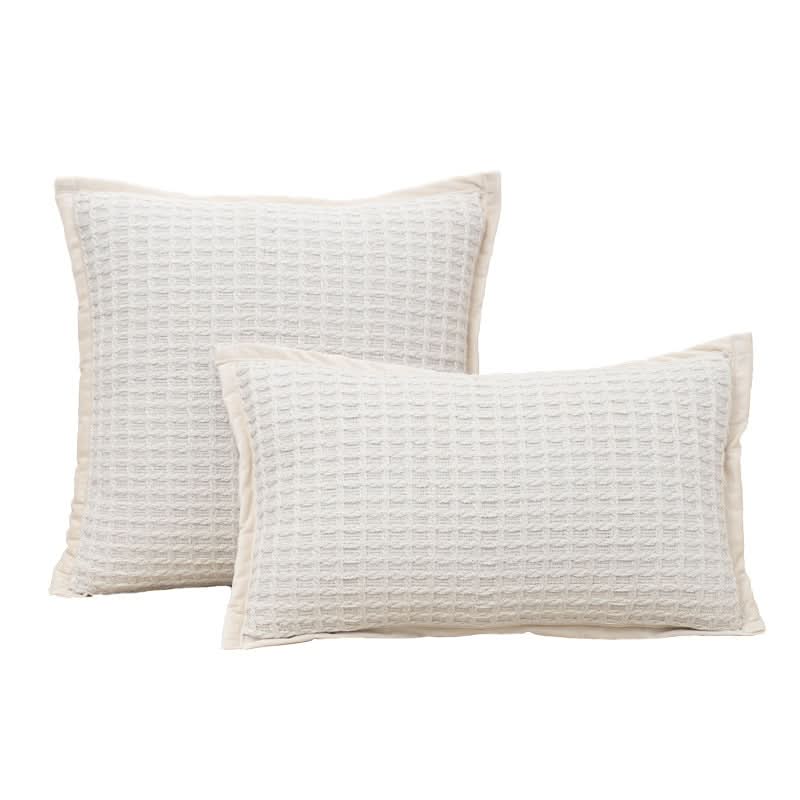 Black Light Luxury Vintage Embroidered Pillowcase