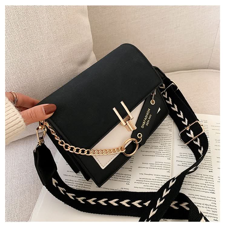 Women's Trendy Square Shoulder Bag with Lock Closure - Crossbody Bag