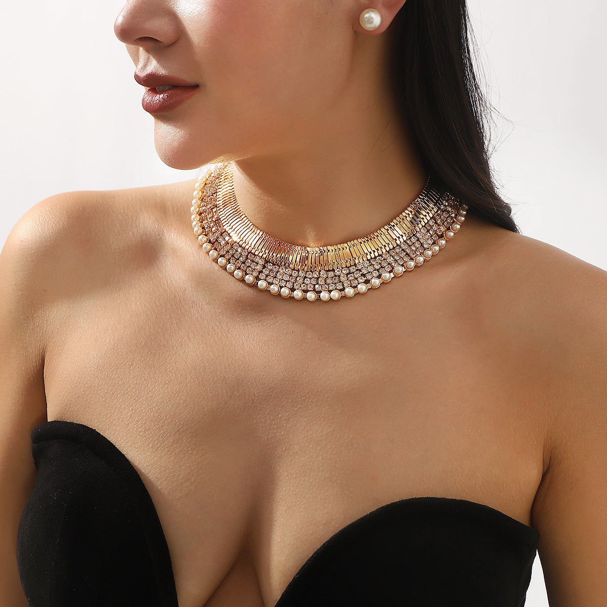 Luxury Gold Diamond Inlay Necklace & Earring Set – Geometric Jewelry for Women