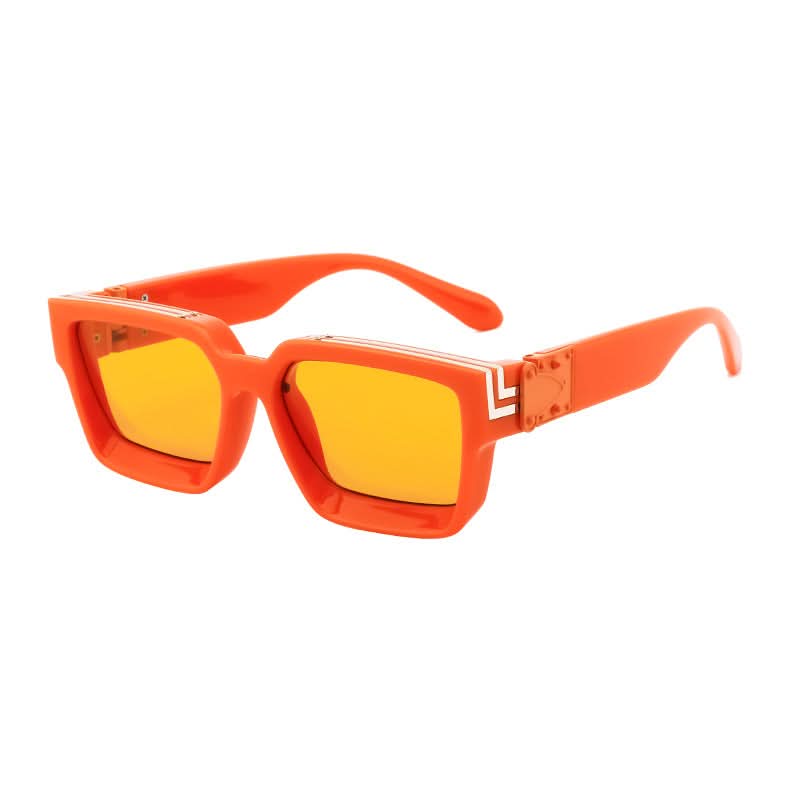 Trendy Small-Frame Sunglasses – Stylish Retro Shades