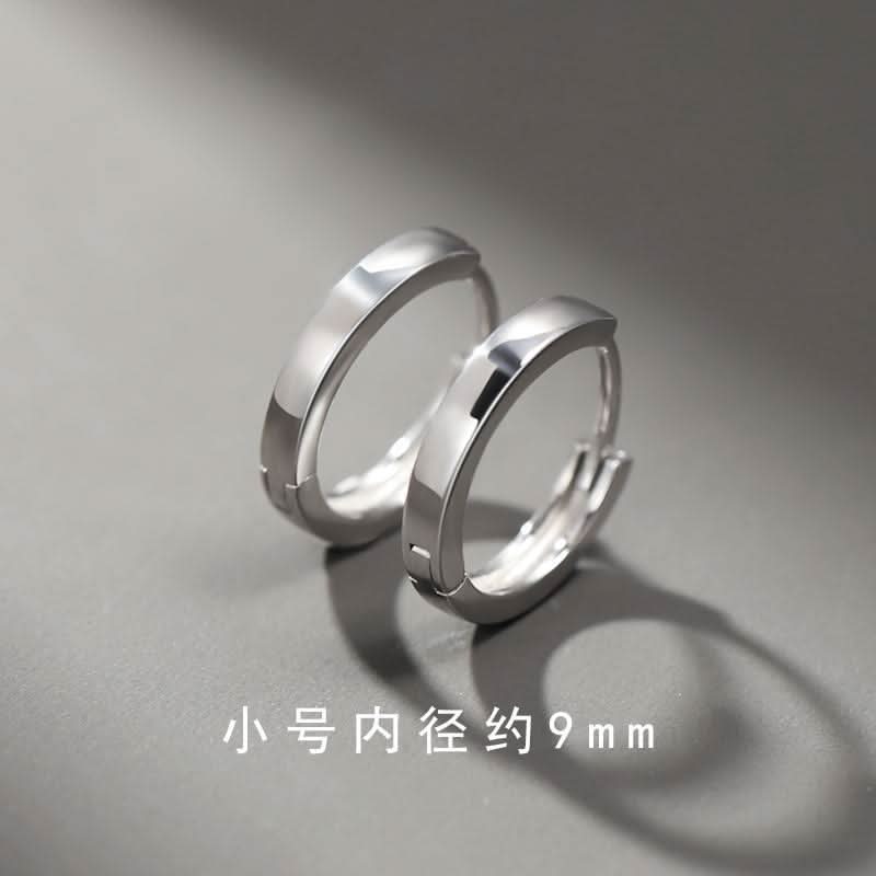 Men’s Minimalist Round Hoop Earrings – Trendy & Versatile