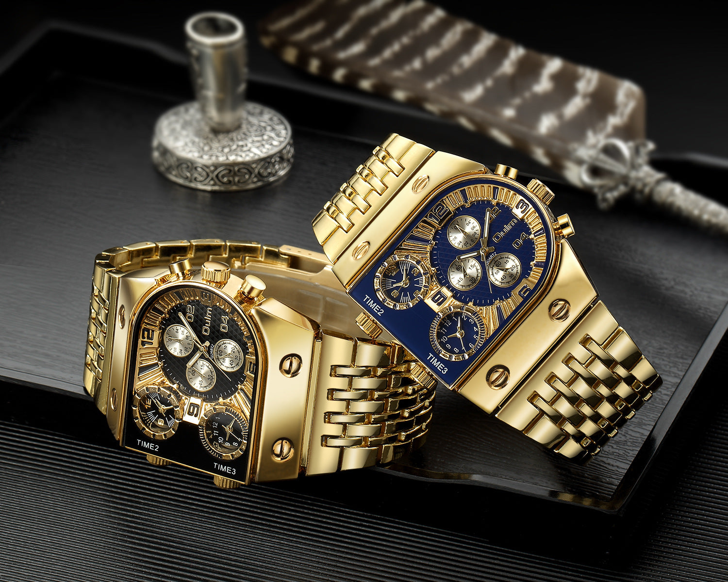 Oulm U-shaped Steel Large Dial Quartz watch For Men
