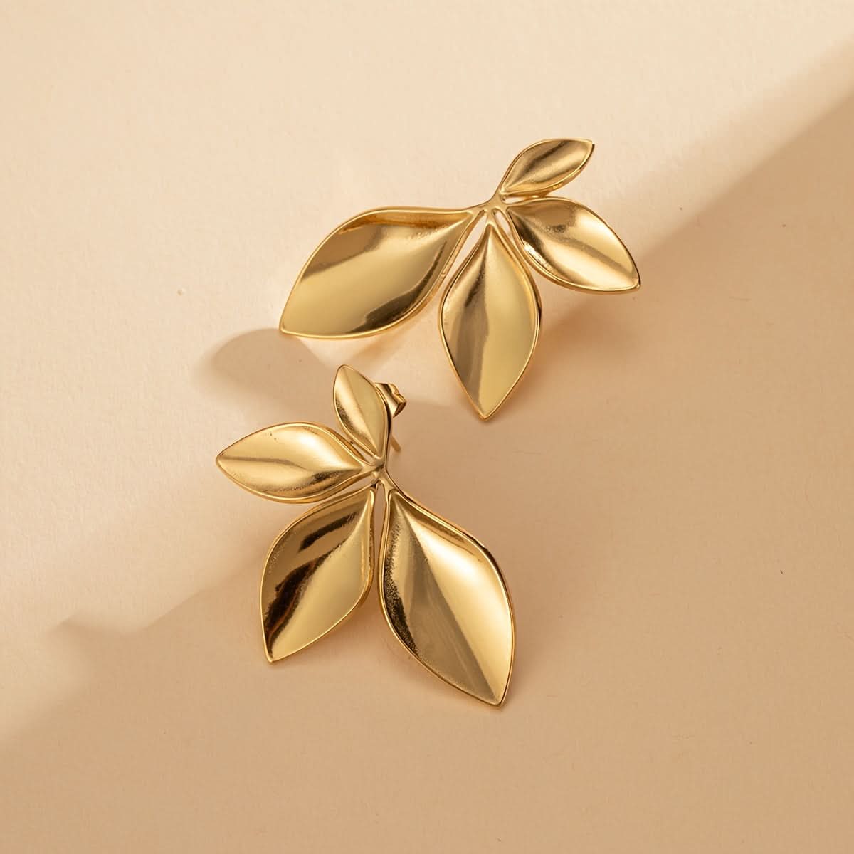 Vintage Leaf-Shaped Titanium Steel Pendant Earrings