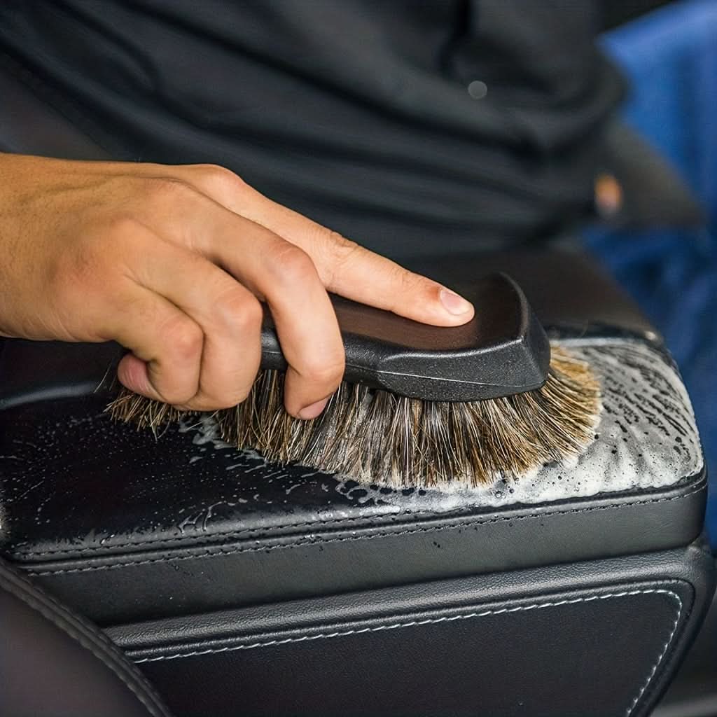 Premium Horsehair Leather Cleaning Brush – Car Interior
