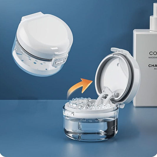 Portable Retainer & Denture Storage Case – Travel-Friendly Invisible Braces Box