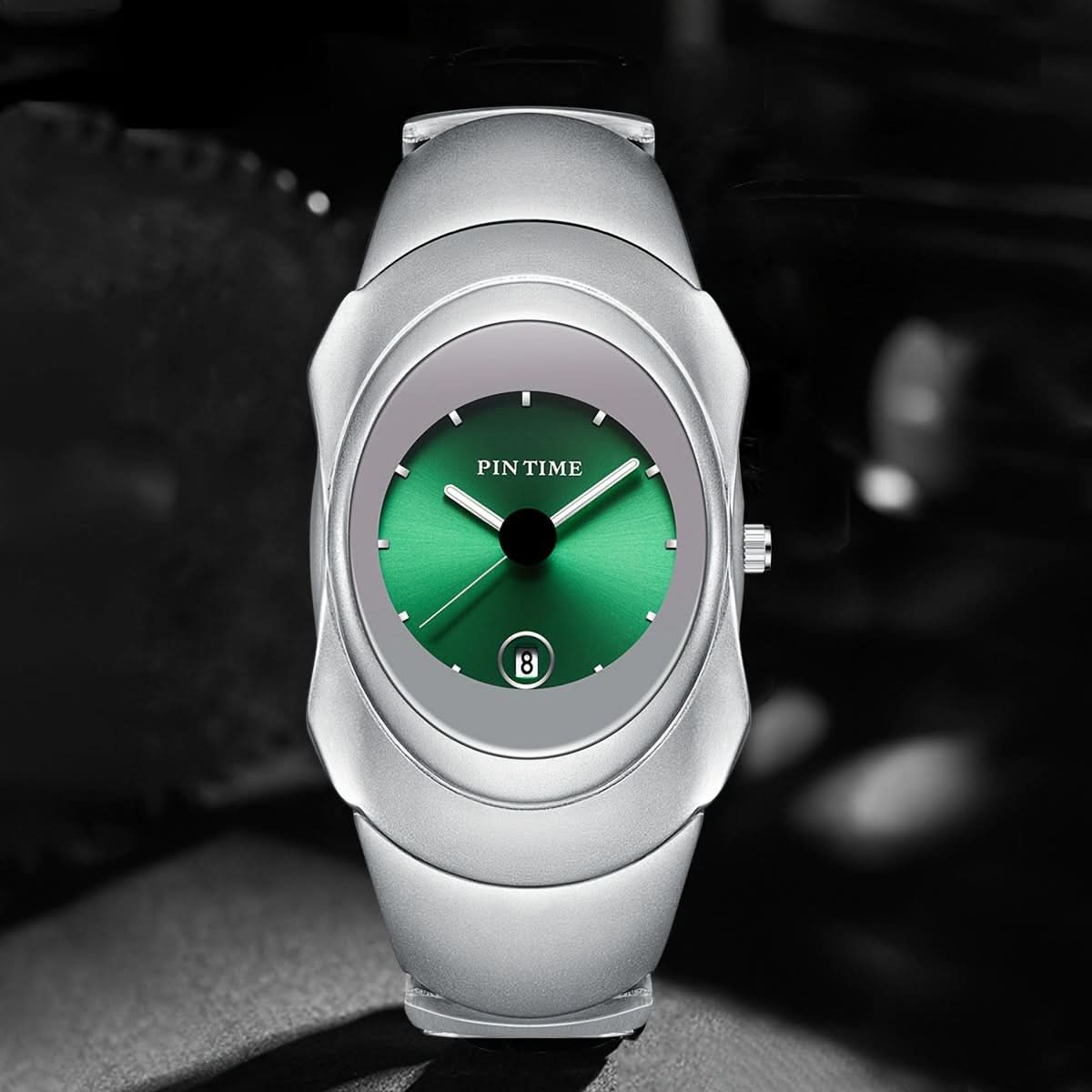 Men’s Ultra-Thin Quartz Business Watch – Stainless Steel Look, Date Display