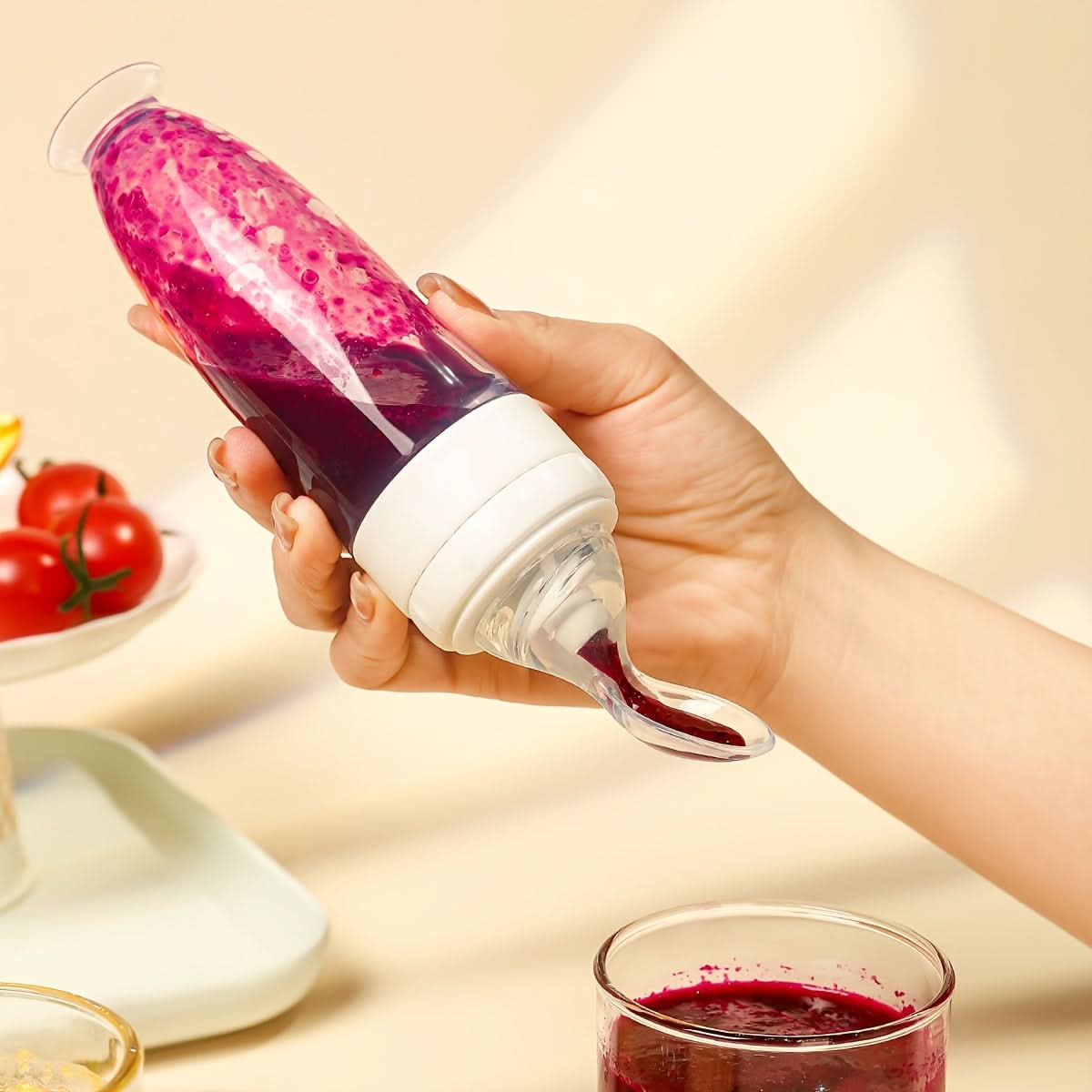 90ml Silicone Self-Controlled Baby Feeding Bottle with Soft Spoon Head