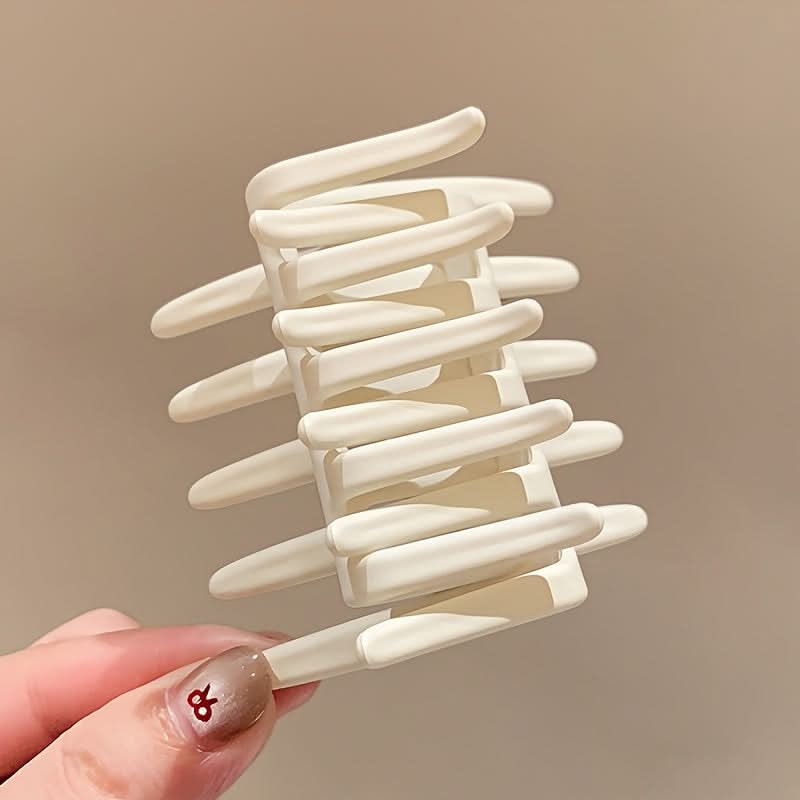 Chic Cross-Style Hair Clip – Medium-Sized, Durable