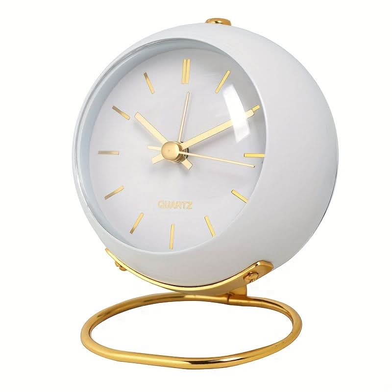 Silent Nordic Desk Clock – Battery-Operated Metal Alarm Clock