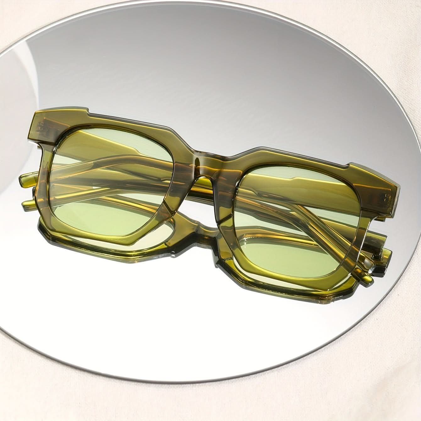 Men’s Stylish Square Glasses – Fashionable Eyewear for Daily Wear