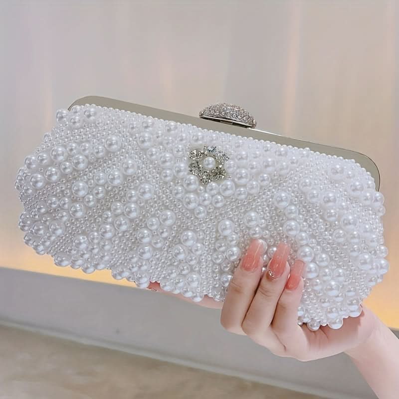 White Pearl Diamond Shell Clutch – Chain Strap
