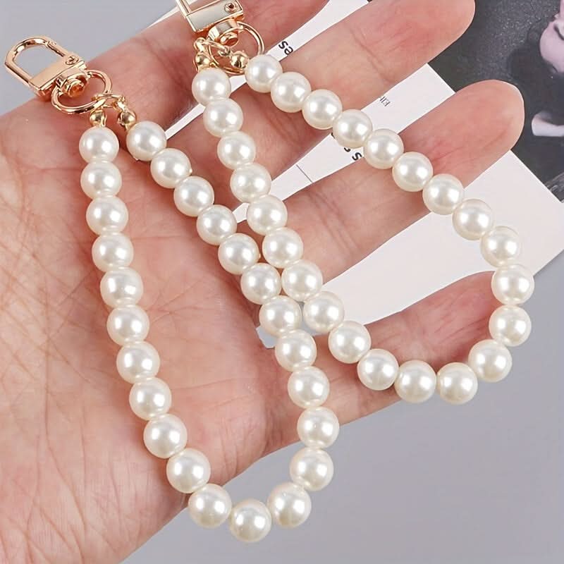Chic & Elegant Pearl Keychain - VElegant Pearl Keychain – Stylish Bag Charm Giftersatile Bag Charm, Perfect Gift for Sophisticated Style Enhancement