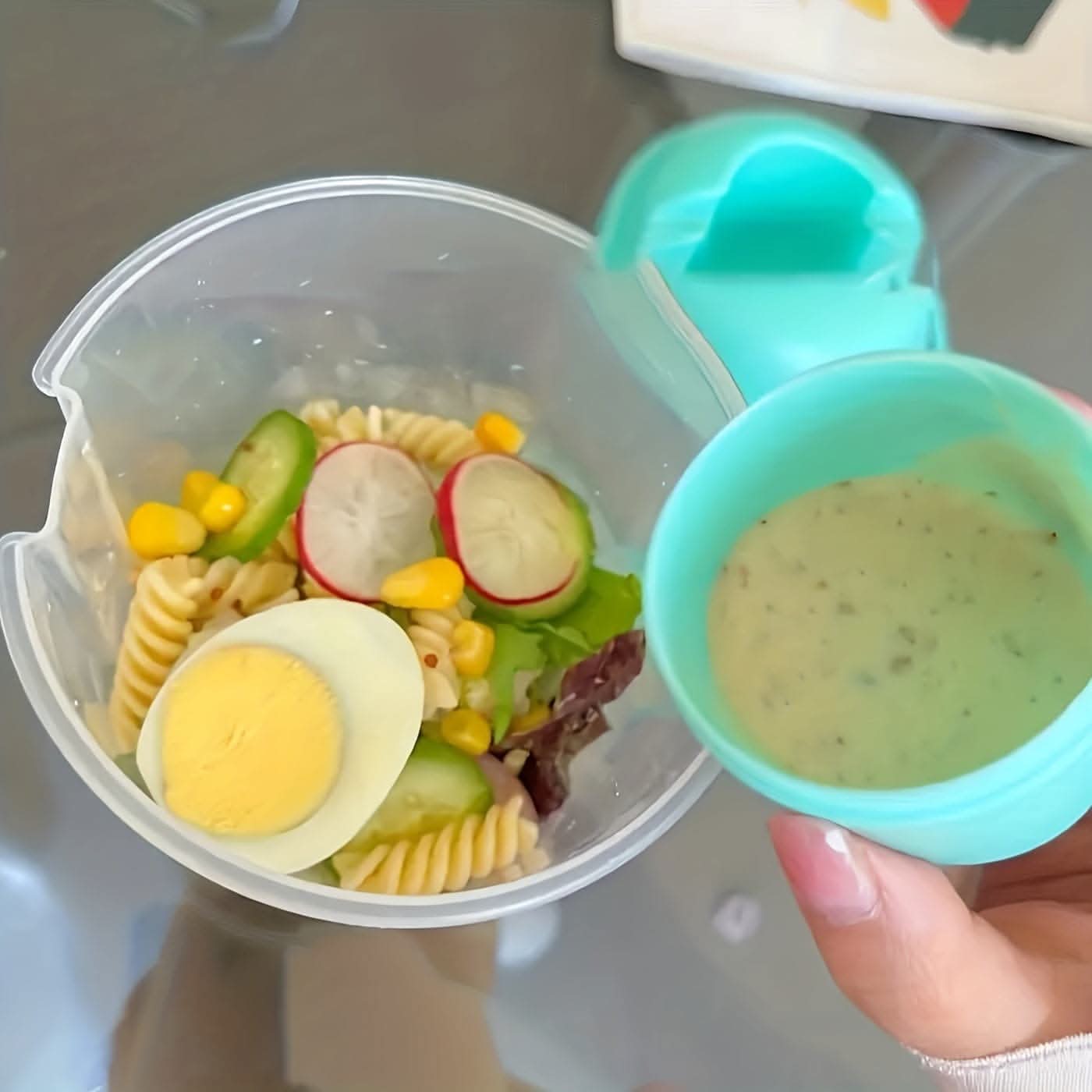 1000ml BPA-Free Salad Shaker Cup with Fork