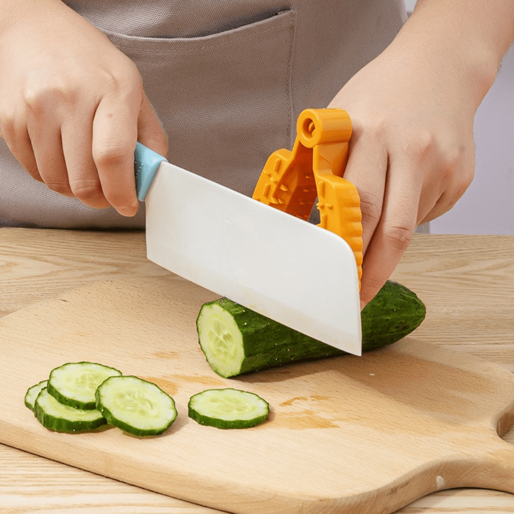 Finger Protector for Cutting – Stainless Steel Kitchen Guard