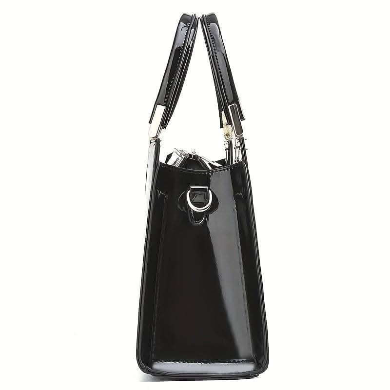 Large Capacity Crocodile Print Tote- Everyday Handbag with Spacious Interior and Design