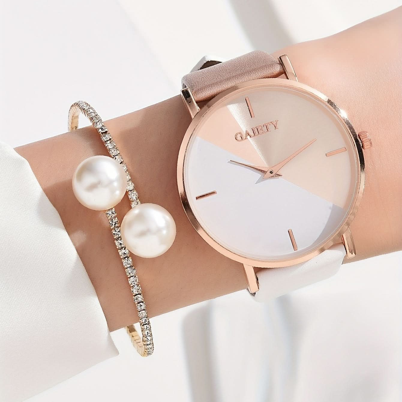 Minimalist Quartz Watch with PU Strap and Matching Bracelet