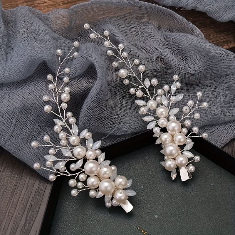 2pcs White Faux Pearl Hair Clips