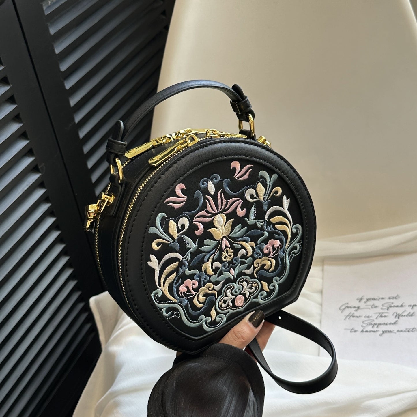 Striped PU Round Shoulder Bag – Vintage-Inspired Messenger