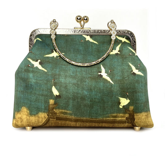 Elegant Green Silk Clutch with Embroidery