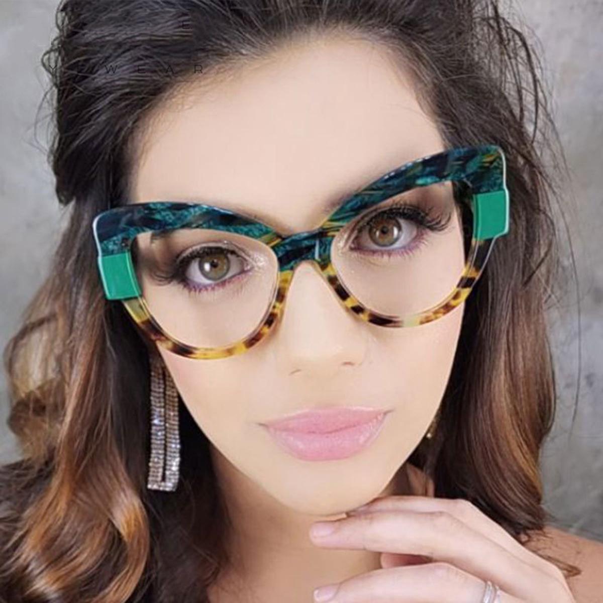 Cat-Eye Anti-Blue Light Glasses for Women – Oversized Full-Frame Fashion Eyewear