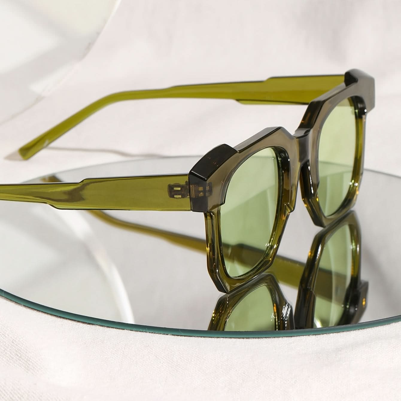 Men’s Stylish Square Glasses – Fashionable Eyewear for Daily Wear
