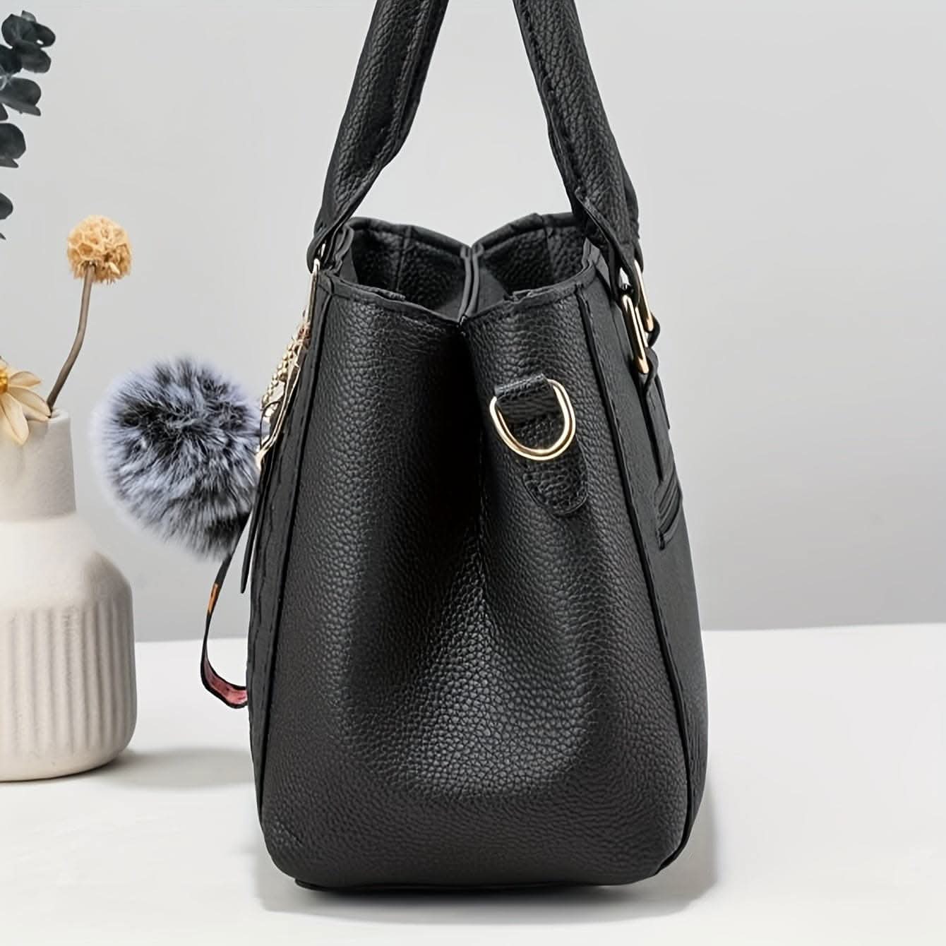 Women's Tote Bag With Pom-Pom Charm