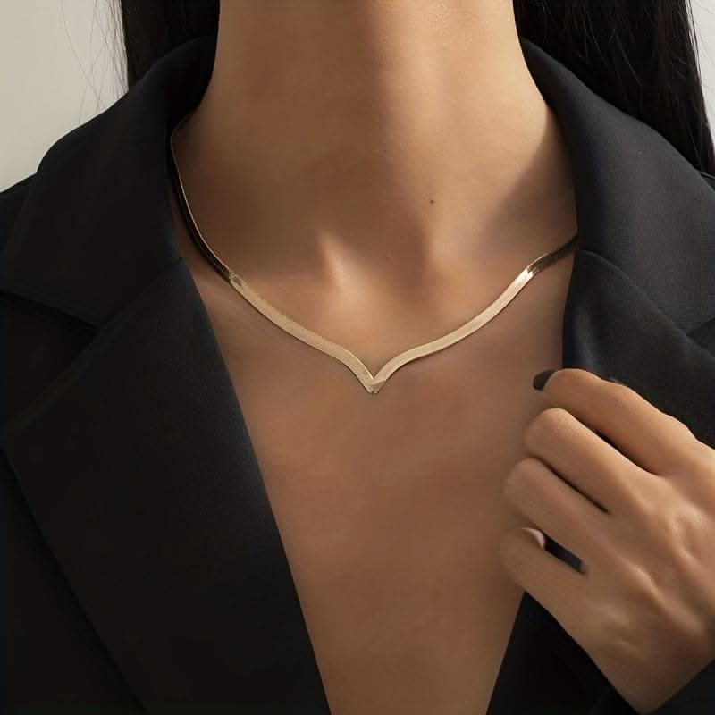 Chunky Golden Snake Herringbone Chain Necklace (4mm)