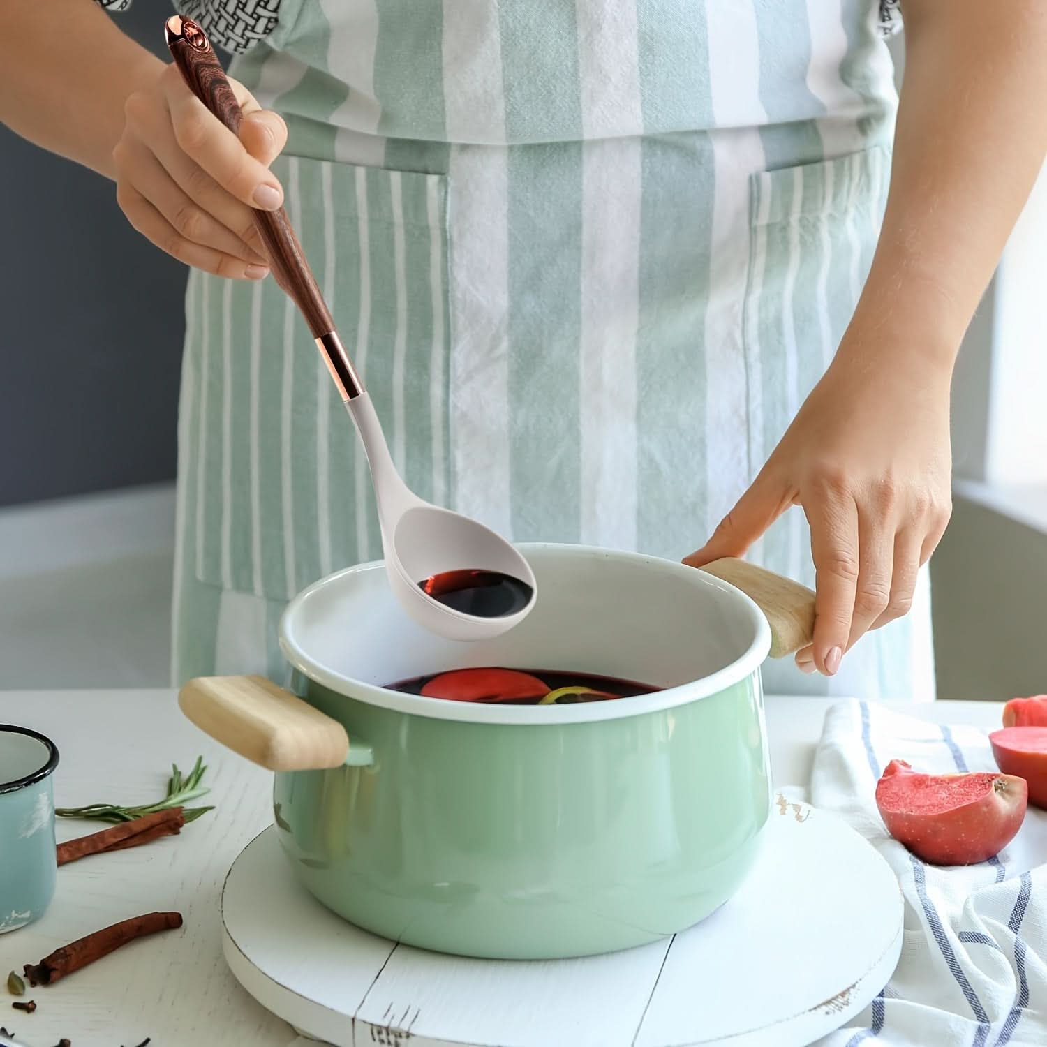 10-Piece Non-Stick Silicone Kitchen Utensils Set