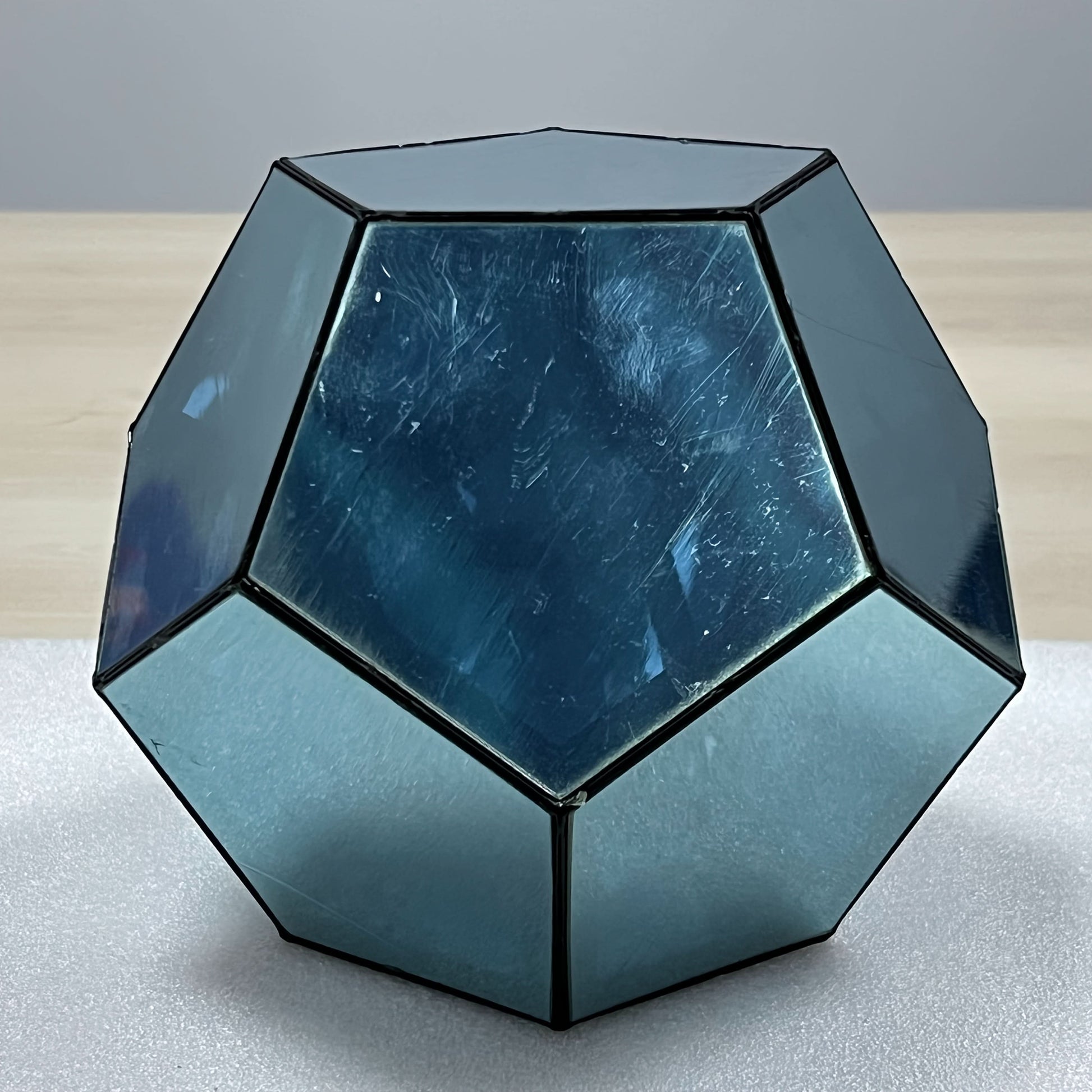 USB-Powered RGBW 3D Cube Light - Color-Changing Night Lamp