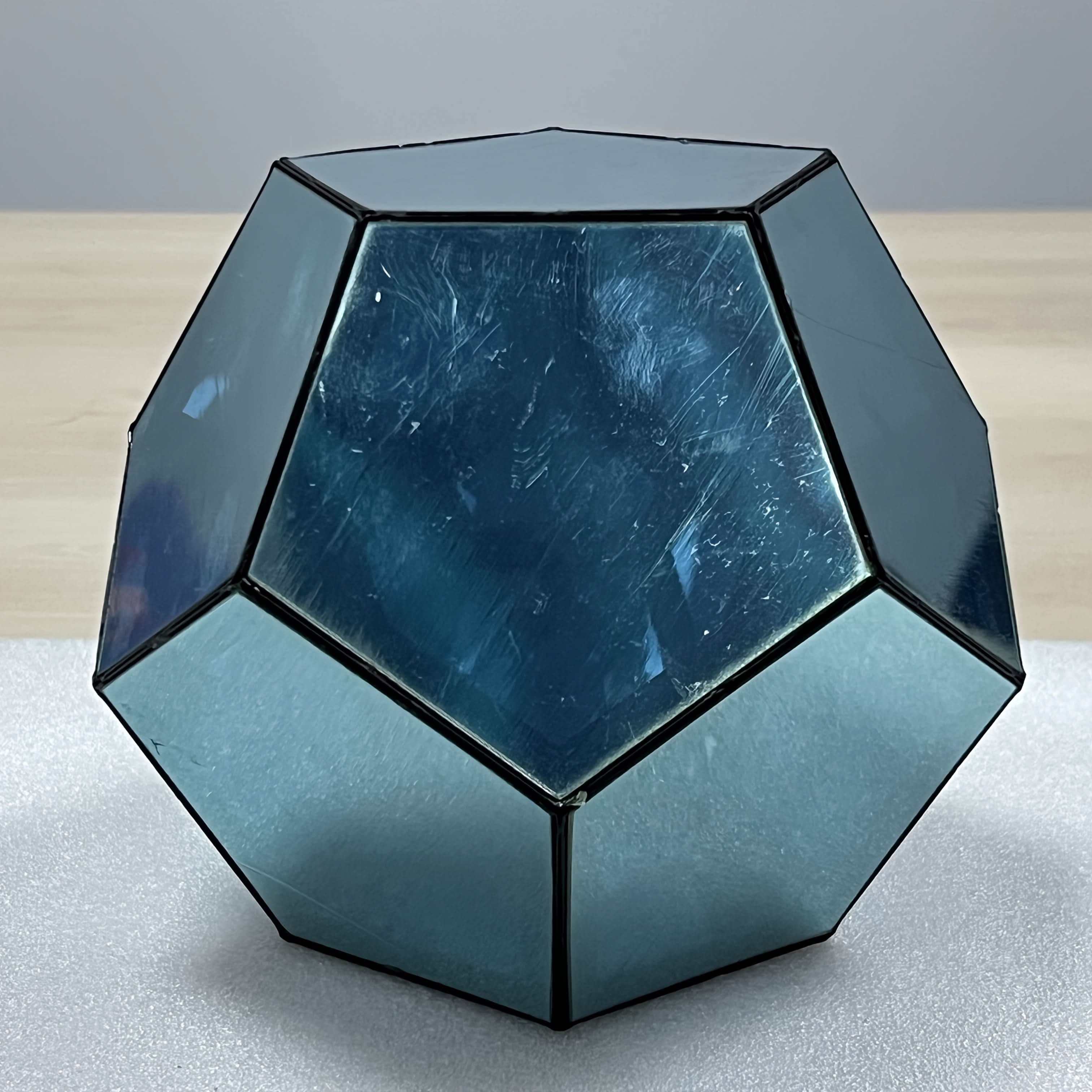 USB-Powered RGBW 3D Cube Light - Color-Changing Night Lamp