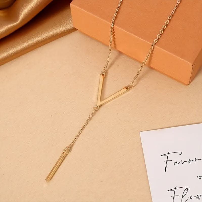 V-Shaped Long Pendant Necklace – Elegant Minimalist Accessory