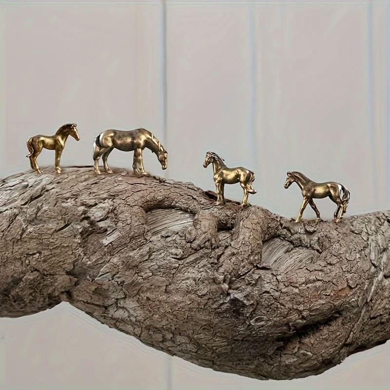 4pcs Miniature Alloy Horse Figurines Set – Collectible Metal Ponies
