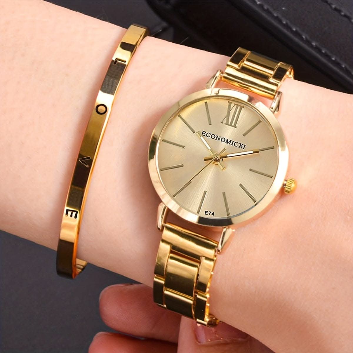 Women's Hip-Hop Golden Quartz Watch & Love Bangle Set
