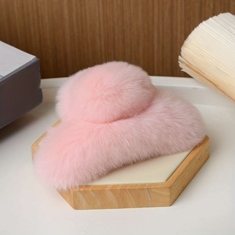 Plush Hair Claw Clip - Elegant Hair Accessory
