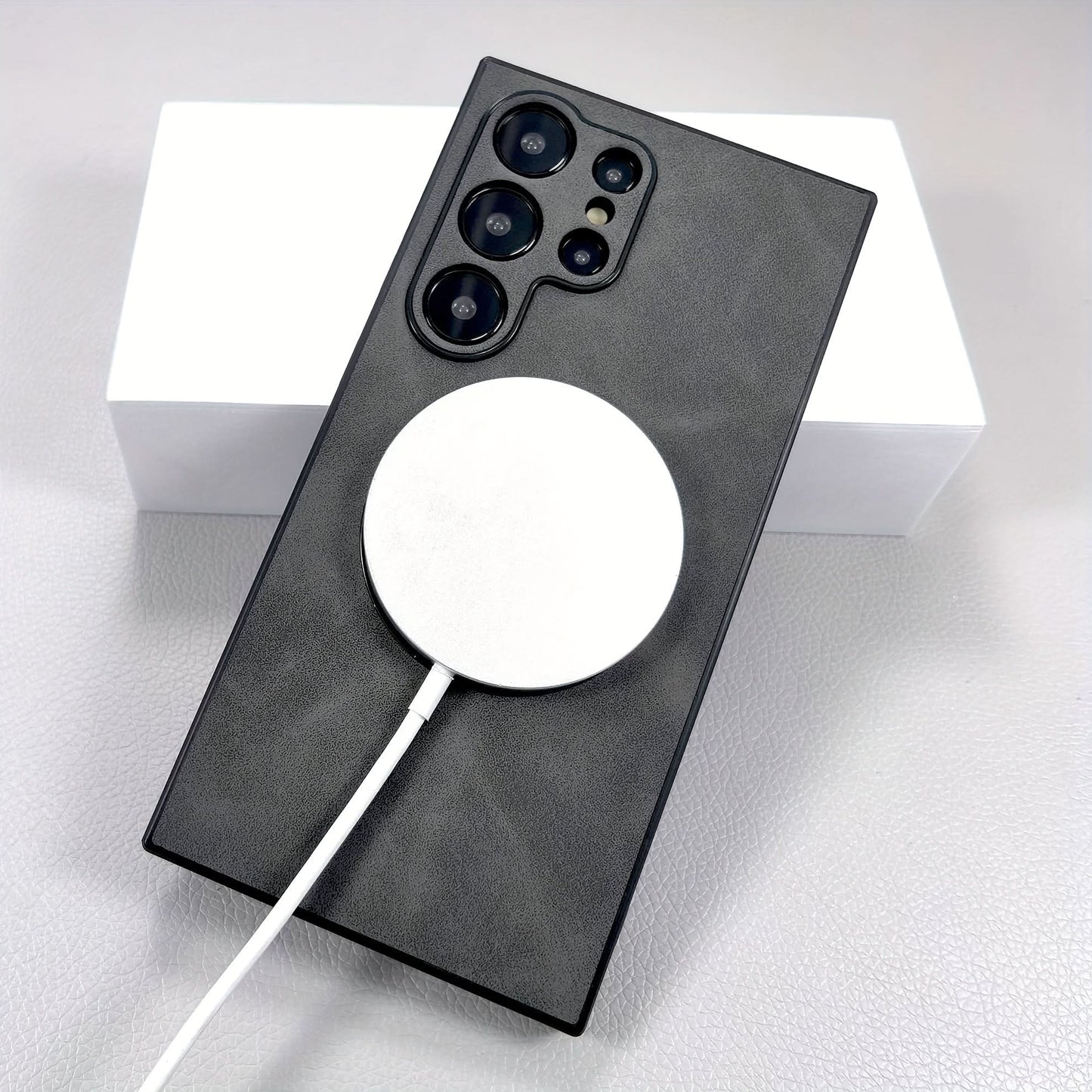 Retro Faux Leather Samsung Case with MagSafe