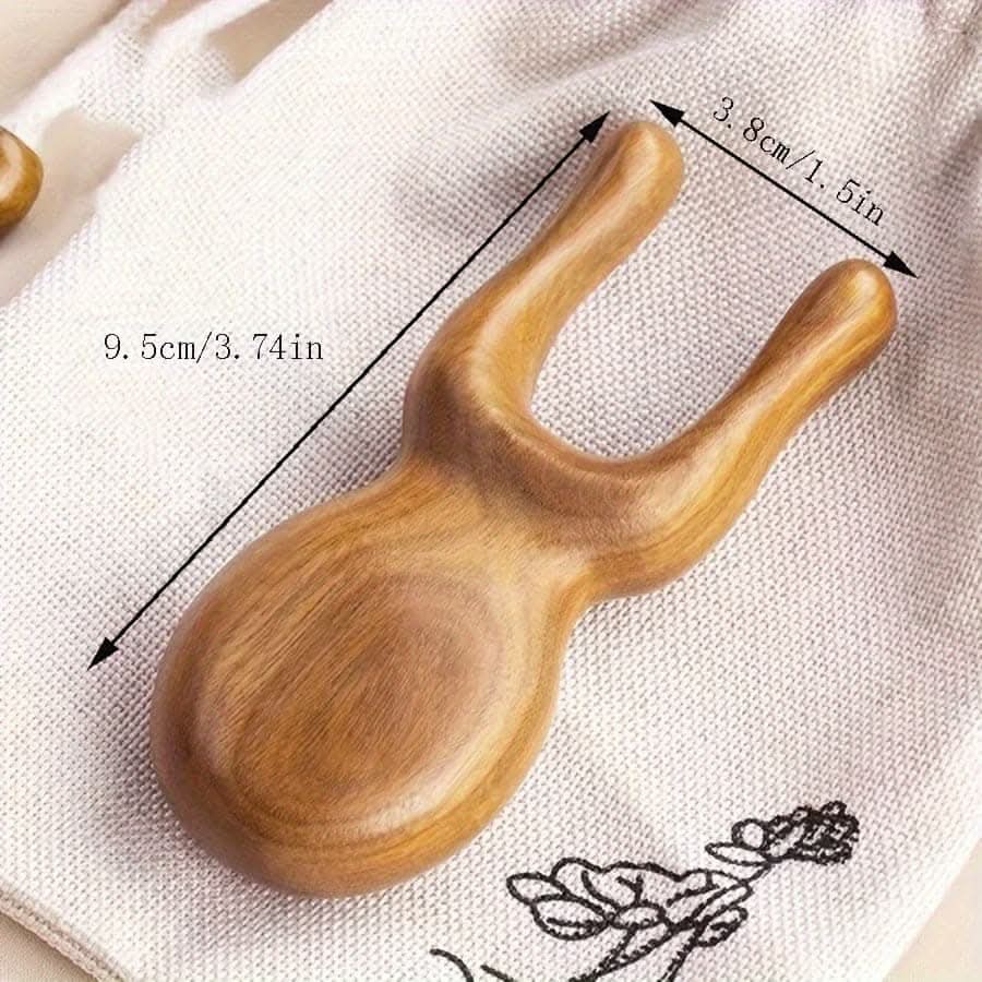 Relaxing Frog Massage Comb – Natural Sandalwood Soothing Tool