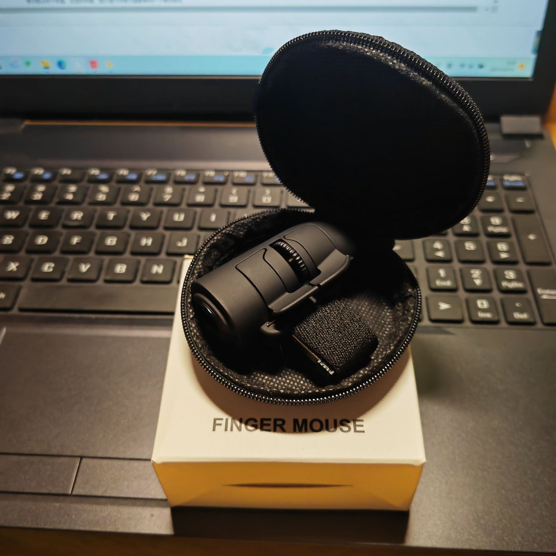 2.4G Wireless Finger Mouse - Right-Handed