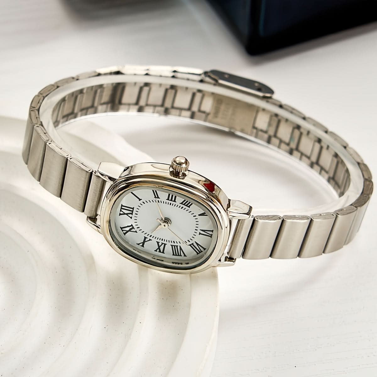 Minimalist Ladies' Quartz Watch – Silver Stainless Steel