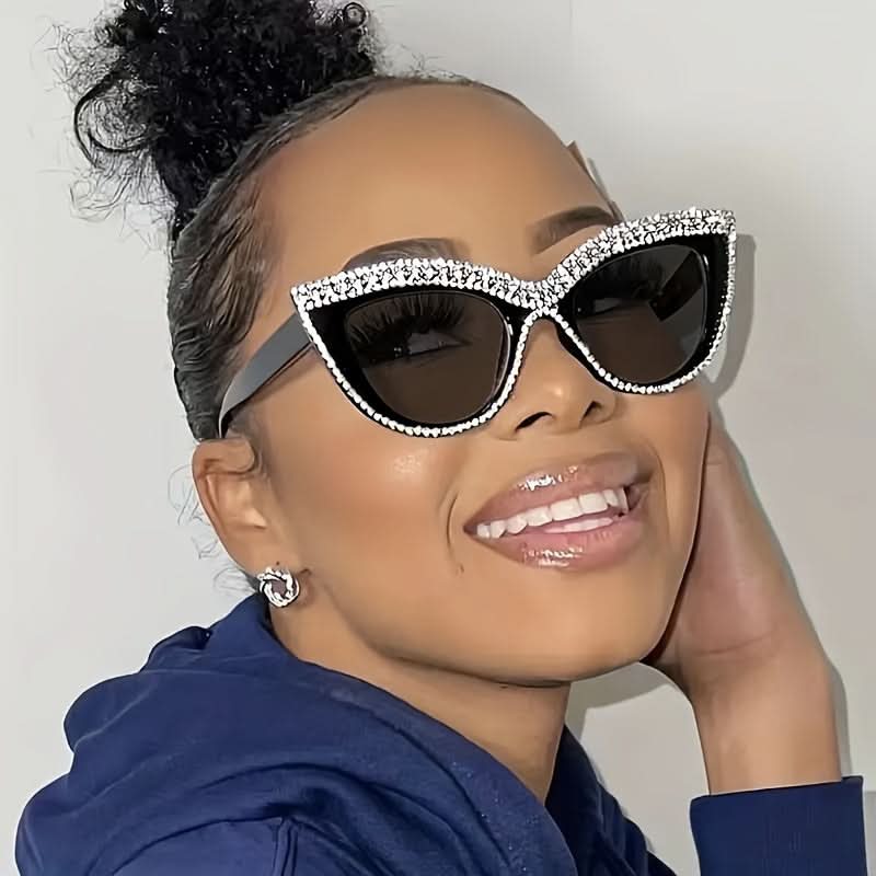 Luxury Rhinestone Cat Eye Sunglasses – Mirrored Lenses