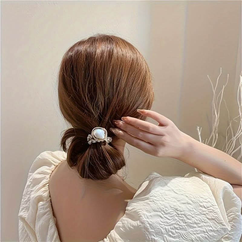 Elegant Stretch Hair Loop Headband with Pearls