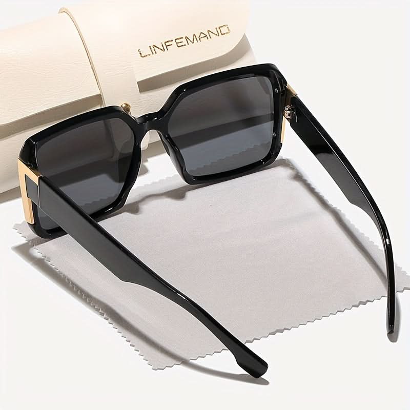 Fashion Large Frame Glasses – Chic Outdoor Accessory