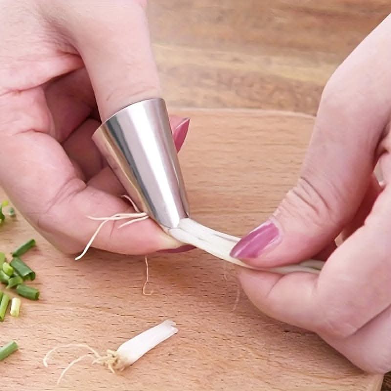 Edamame Peeling Iron Nail Set for Easy Peeling