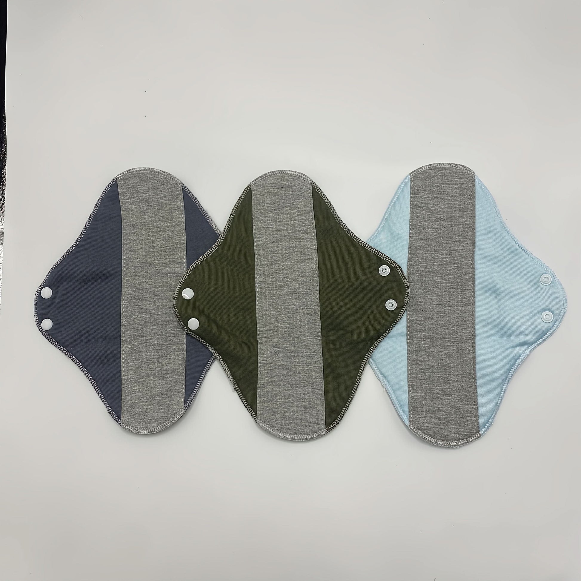 4pcs Graphene Antibacterial Menstrual Pads – Washable Leak-Proof
