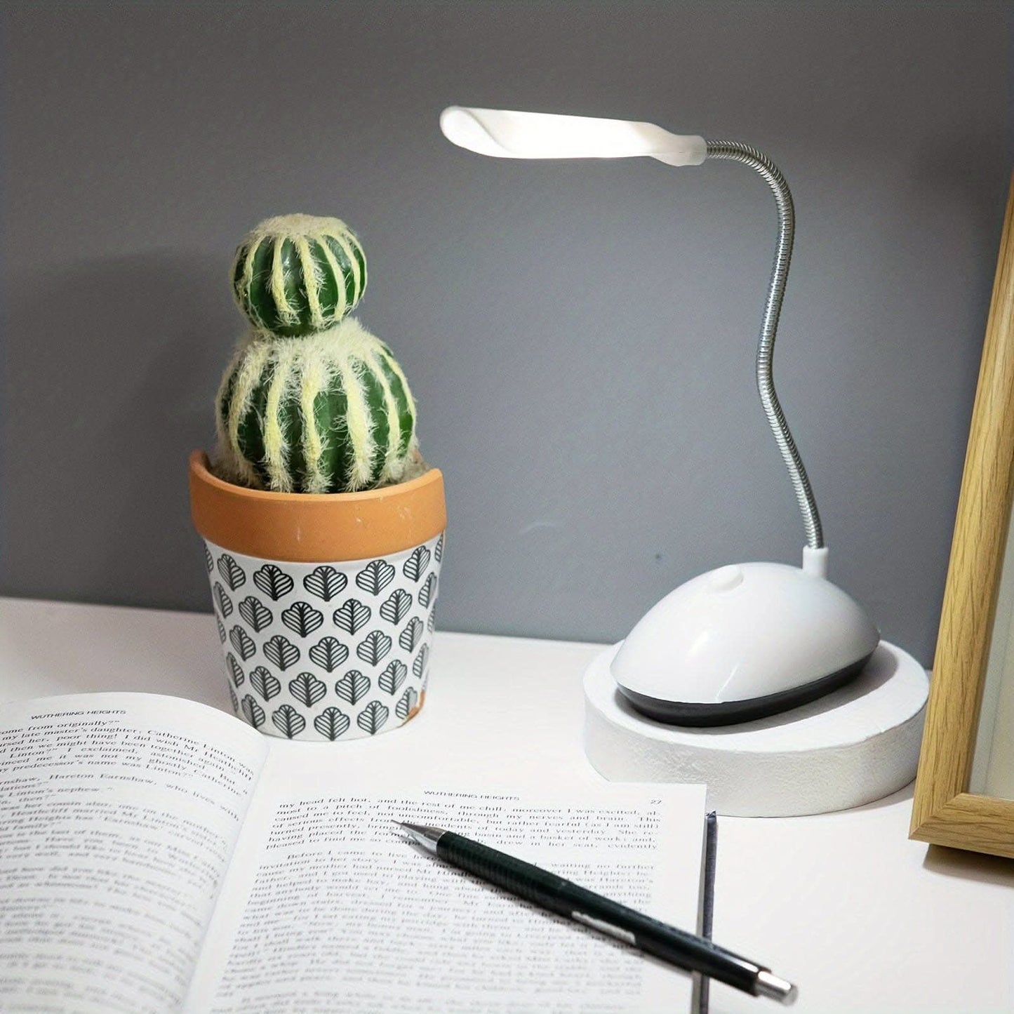 Adjustable Touch-Control LED Desk Lamp – Dimmable Study & Office Lighting