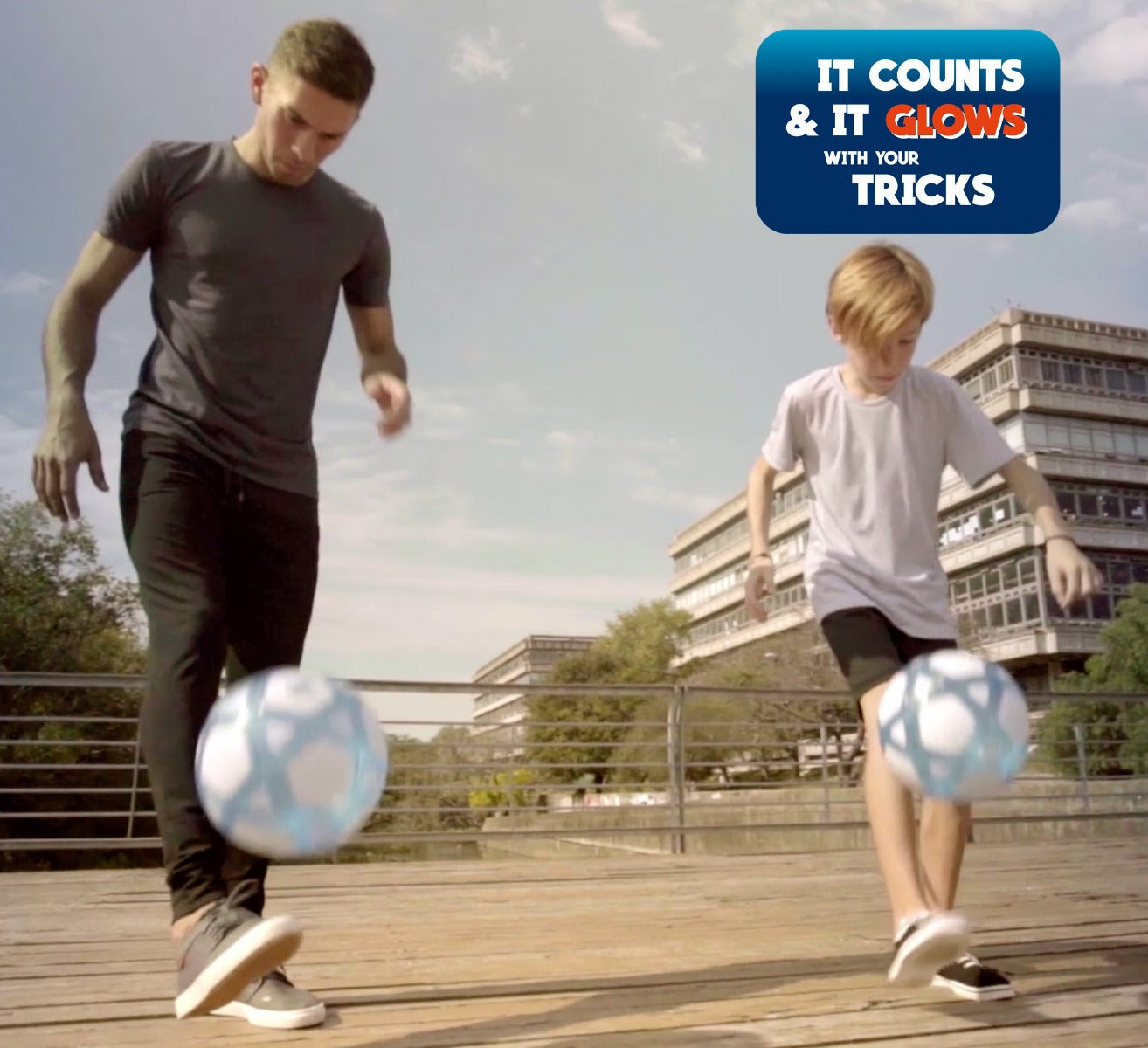 Smart Football Old Kick Up Counting Power Ball with Bright Lights Sounds Training for Children